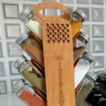 جا ادویه ۸ تایی مکارتی با استند خوشه ای DE01