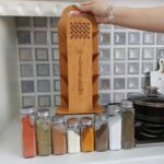 جا ادویه ۸ تایی مکارتی با استند خوشه ای DE01