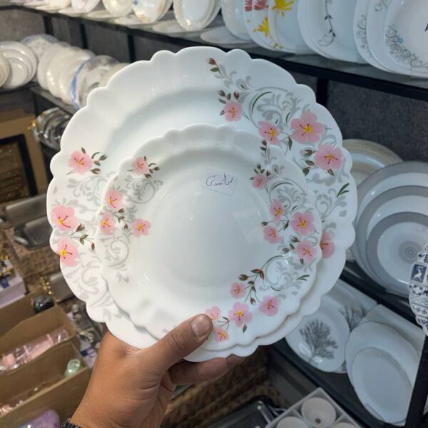 سرویس غذاخوری آیروپال ۲۵ پارچه آرکوپال طرح لی لا صورتی برای ۶ نفر