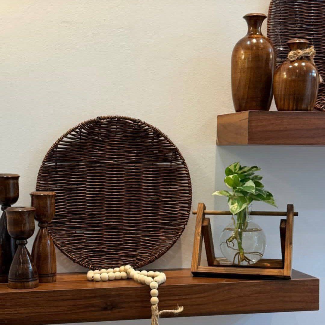 شلف دیواری و طاقچه با پایه مخفی